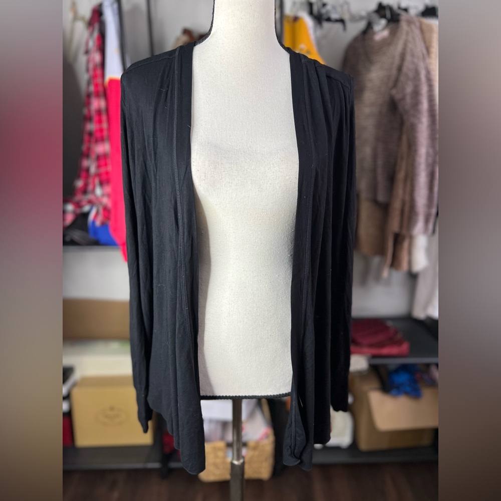 Black mondetta sweater size Xs